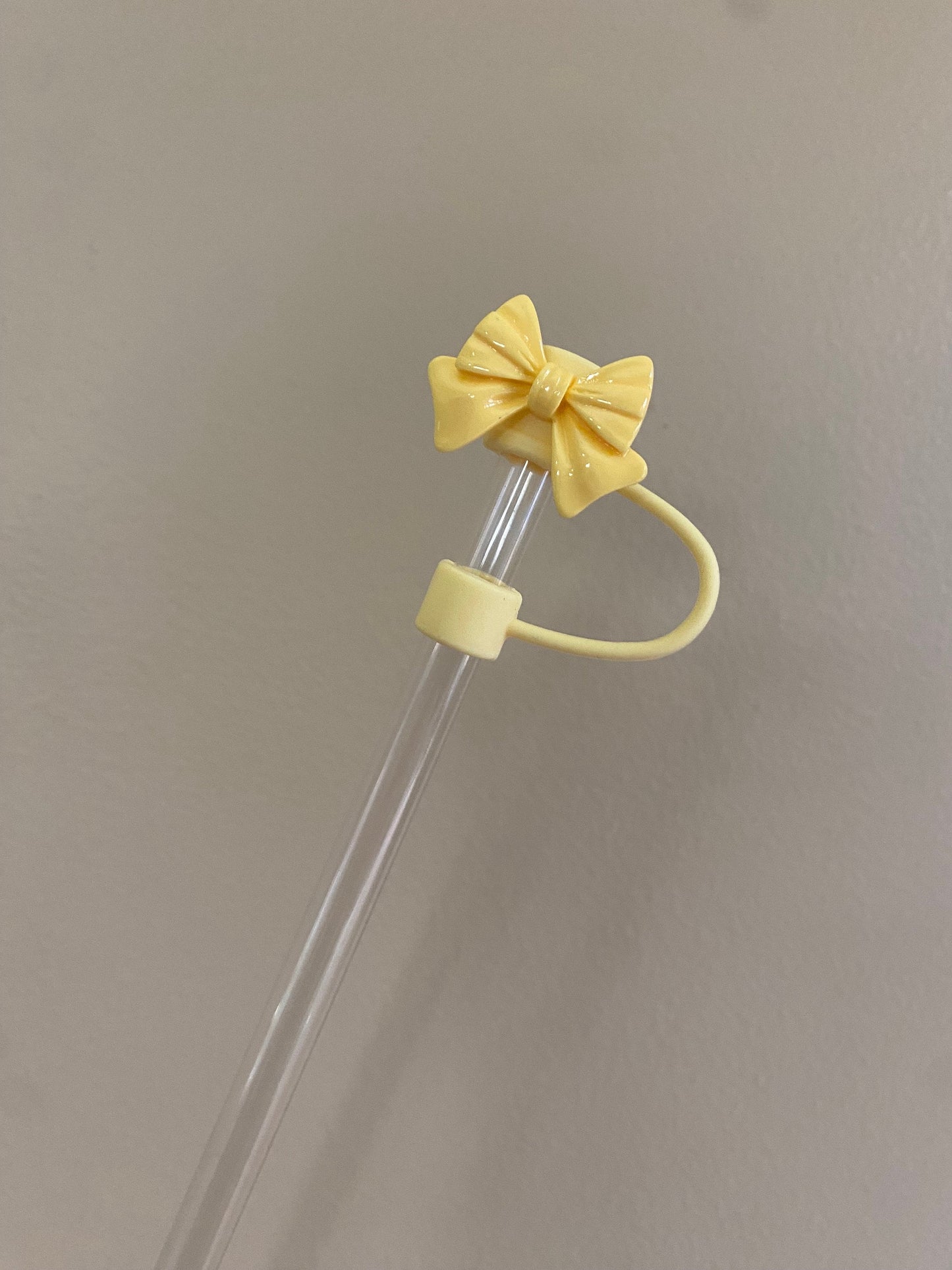 Pastel Yellow Acrylic Bow Straw Topper for 10 mm Straws