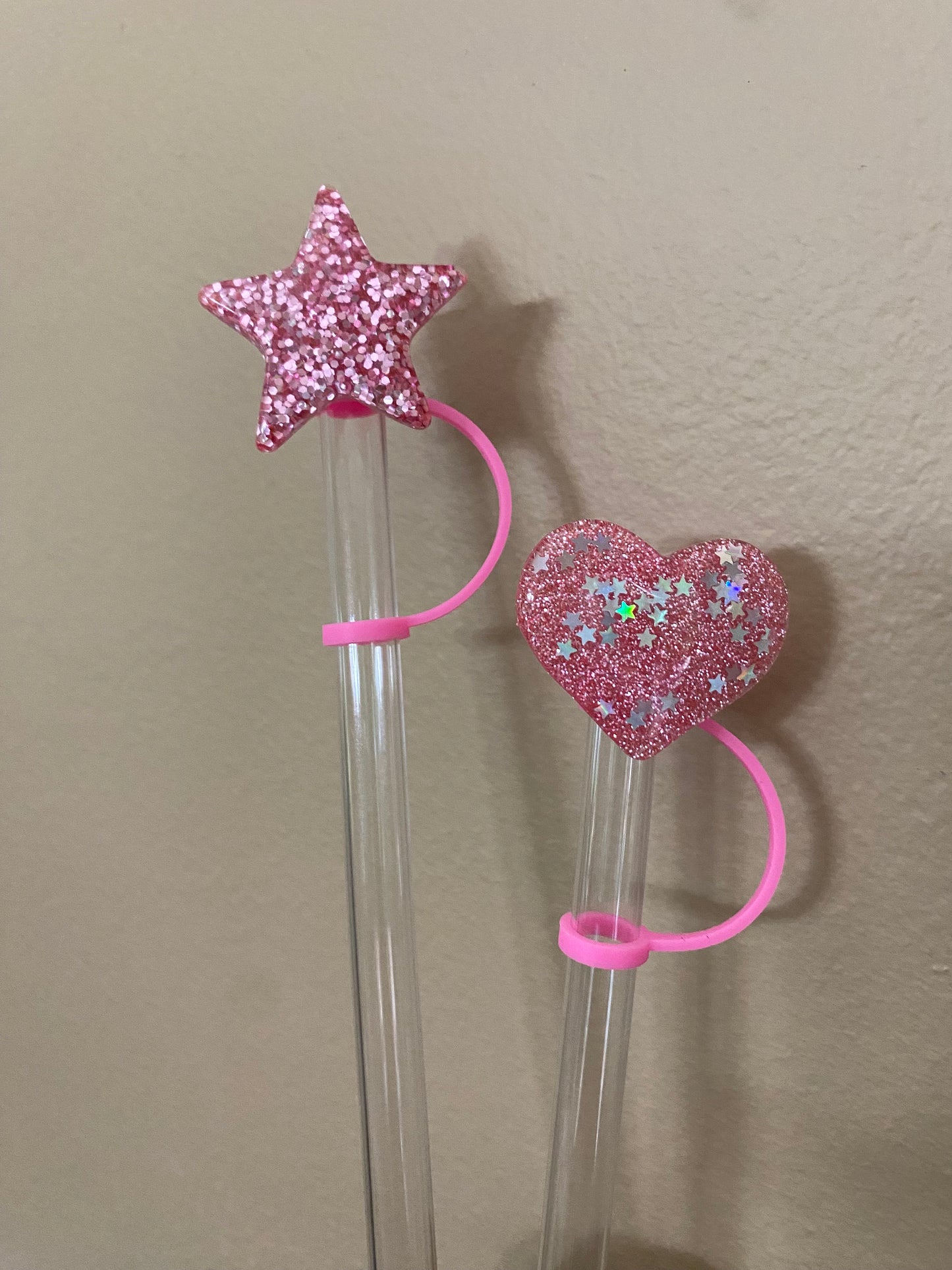 Acrylic Pink Glitter Heart Straw Topper for 10 mm Straws