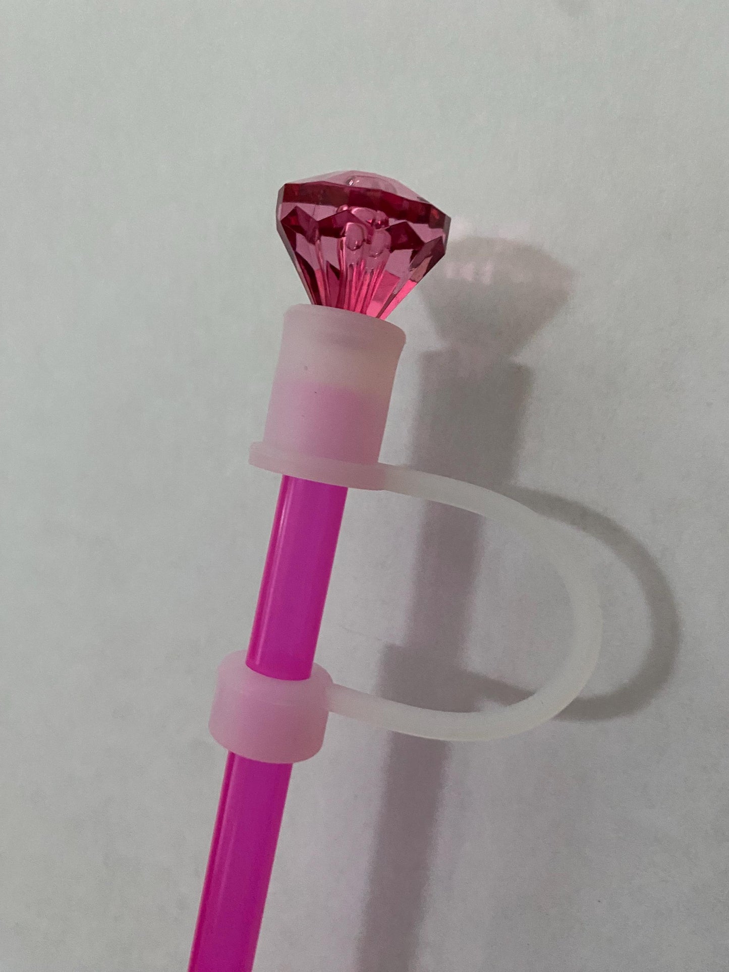 Interchangeable & Personalizable Clear/Dark Pink Diamond Straw Topper for 10 mm Straws