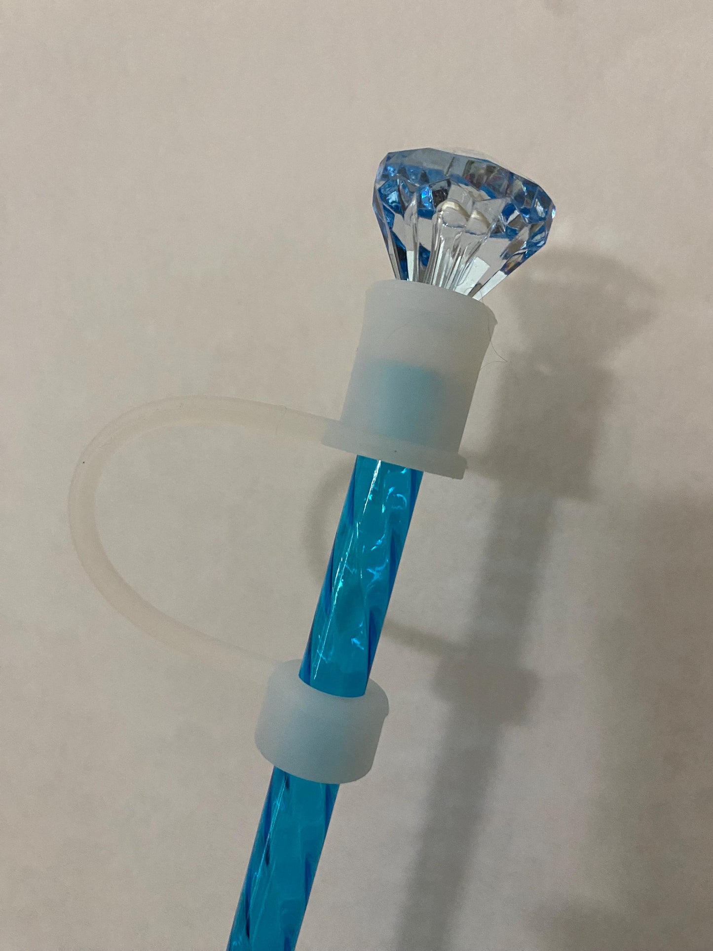 Interchangeable & Personalizable Clear/Light Blue Diamond Straw Topper for 10 mm Straws