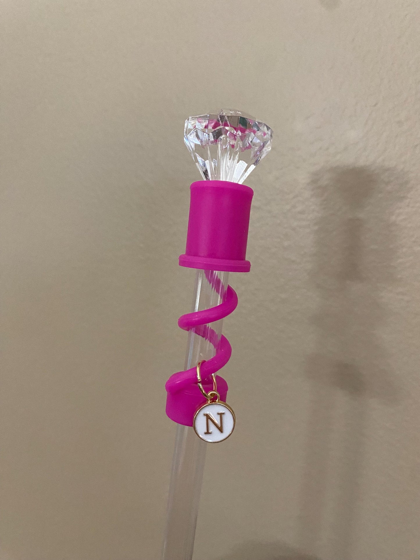 Interchangeable & Personalizable Clear/Hot Pink Diamond Straw Topper for 10 mm Straws