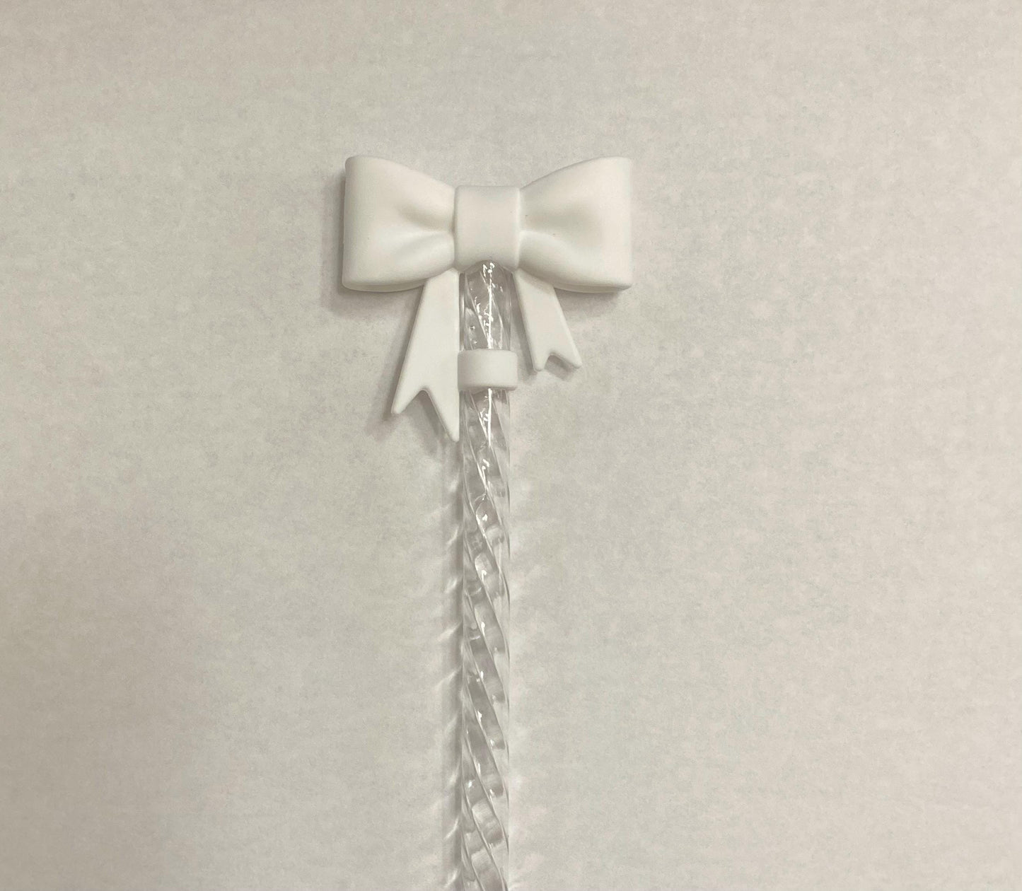 3D White Silicone Bow Straw Topper for 10 mm Straws